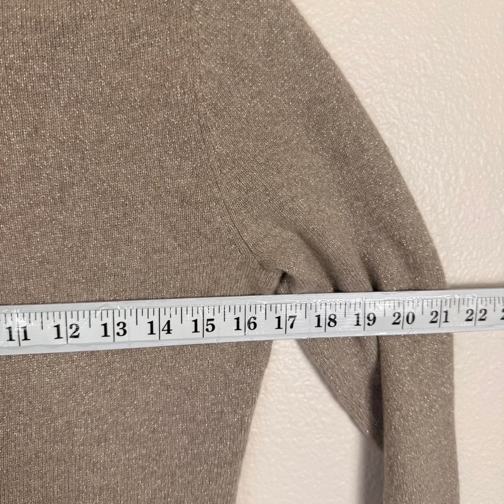 Charter Club Cashmere V-Neck Sweater Womens S Champagne Gold Minimalist Shimmer - Picture 4 of 8